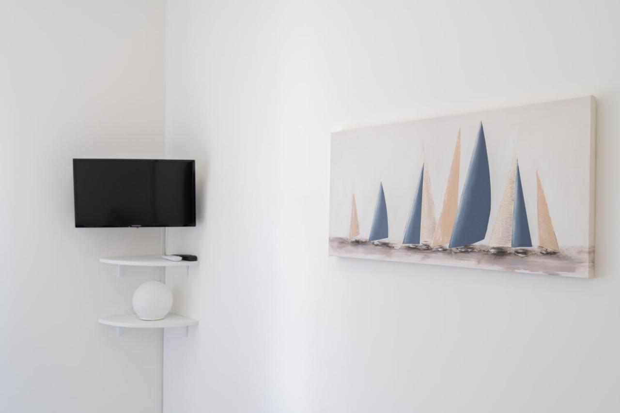 Lighthouse Apartment タオルミーナ エクステリア 写真