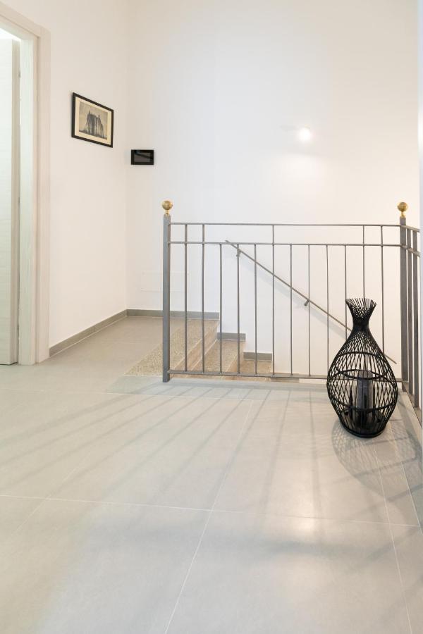 Lighthouse Apartment タオルミーナ エクステリア 写真
