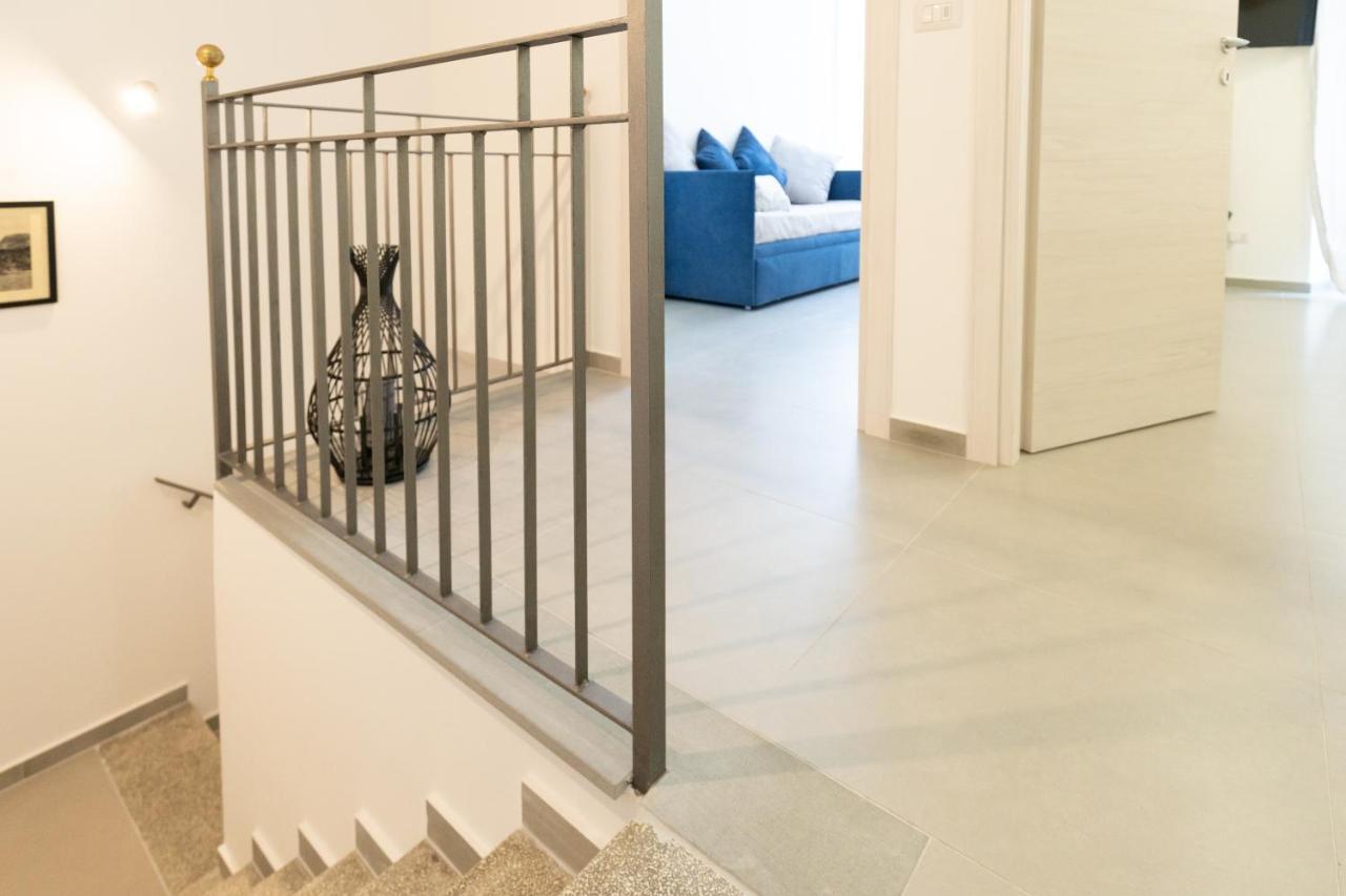 Lighthouse Apartment タオルミーナ エクステリア 写真