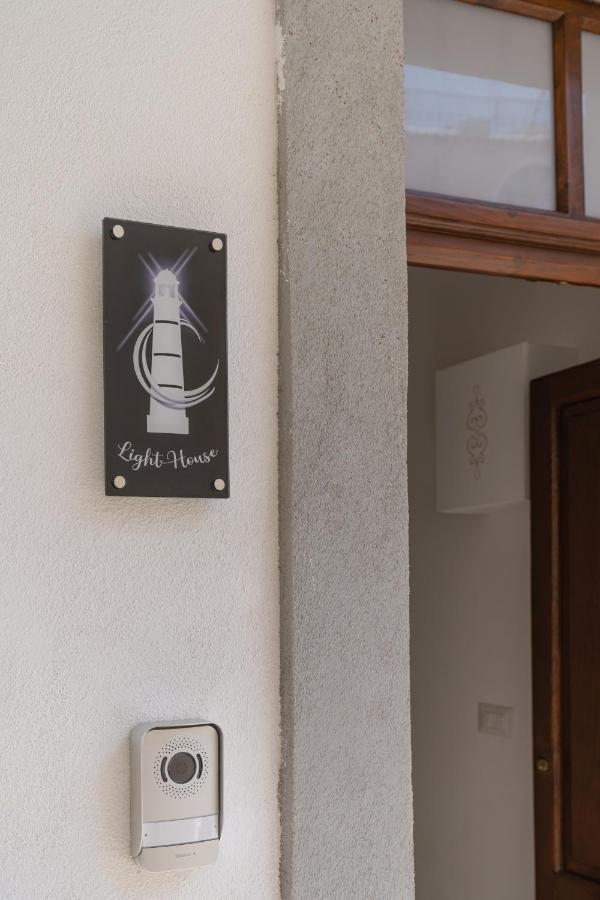 Lighthouse Apartment タオルミーナ エクステリア 写真